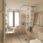Sophellie's Place Σκιάθος Πόλη